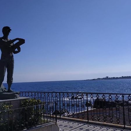 Casa Gioia Apartment Giardini Naxos Bagian luar foto